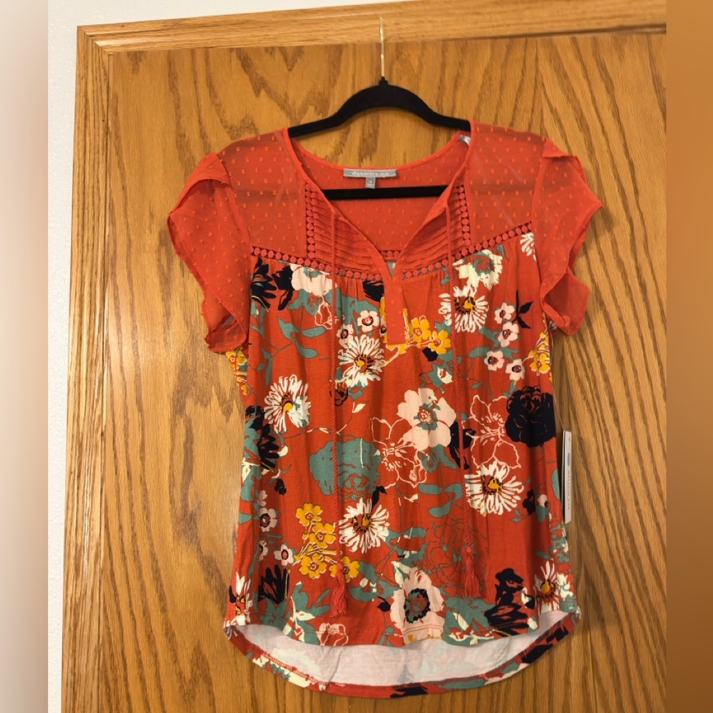 Daniel Rainn Cap Sleeve Floral Orange Women's Top - NWT - Size S